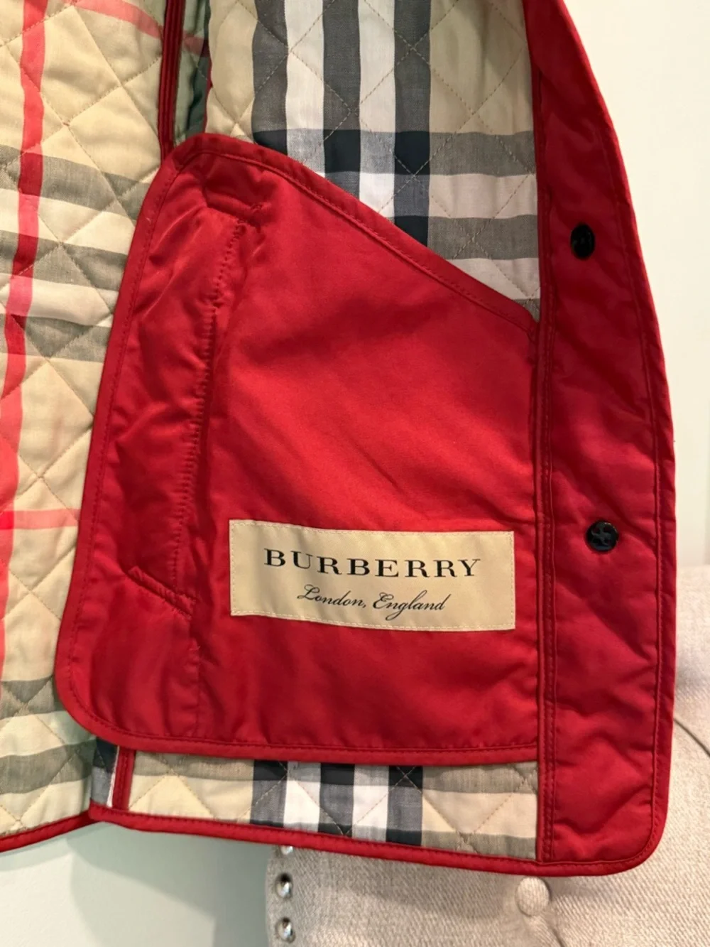 Burberry Quilted Jacket Red Classic Nova Plaid Check Lining Size XL - Picture 4 of 15